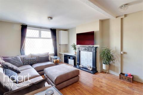 3 bedroom terraced house to rent, Station Road, Carlton, NG4