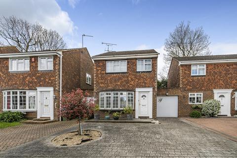 40 Austral Close, Sidcup, DA15 7LE