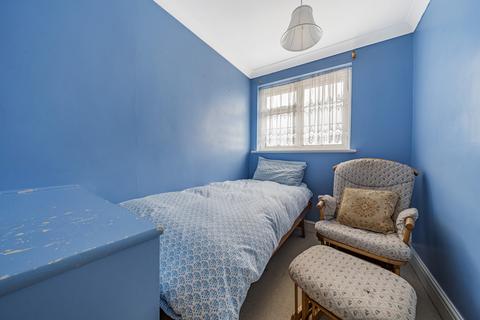 40 Austral Close, Sidcup, DA15 7LE
