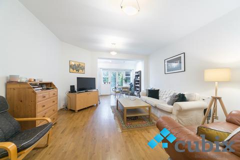 4 bedroom terraced house to rent, Searles Road, London SE1