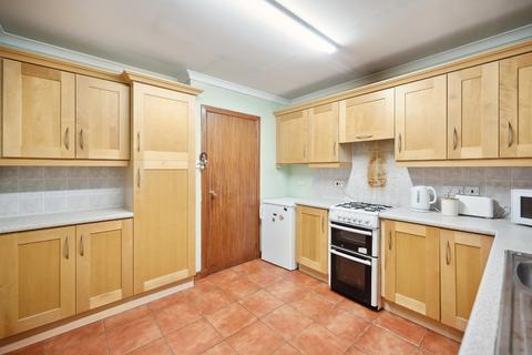 2 bedroom bungalow for sale, Borestone Place, Stirling, Stirlingshire, FK7 0PP
