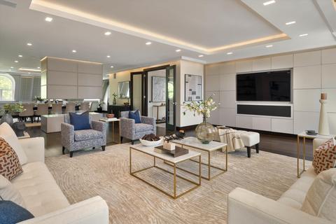 4 bedroom flat for sale, Holland Park, London, W11