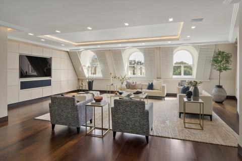 4 bedroom flat for sale, Holland Park, London, W11