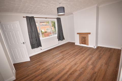 3 bedroom terraced house to rent, George Street, Sleaford, NG34