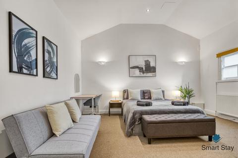 2 bedroom flat to rent, 70 Usher Road, London E3