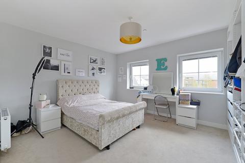 4 bedroom terraced house for sale, Godalming, Surrey GU7