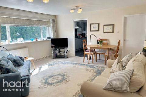 2 bedroom apartment for sale, Hereford Road, Monmouth
