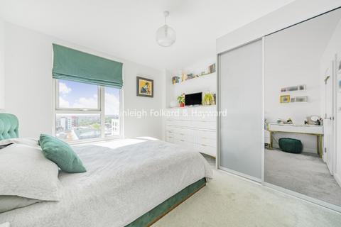2 bedroom apartment to rent, Osborne Road London W3