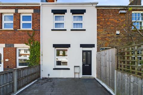 60 Alstone Croft, Cheltenham, GL51 8HA