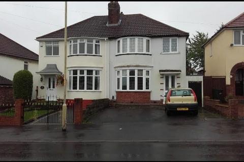 3 bedroom semi-detached house to rent, Eve Lane, Dudley, DY1