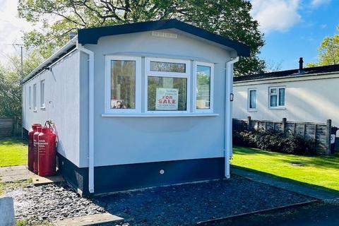 2 bedroom park home for sale, Two Bed Homeseeker Langdale Plus 40x10 The Compasses Park, Cranleigh GU6