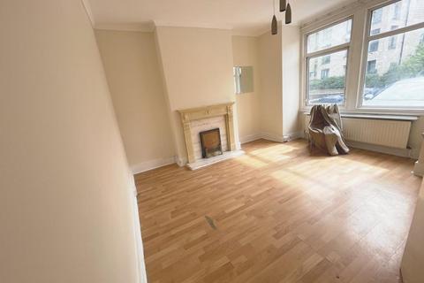 2 bedroom maisonette to rent, Colindale, London, NW9