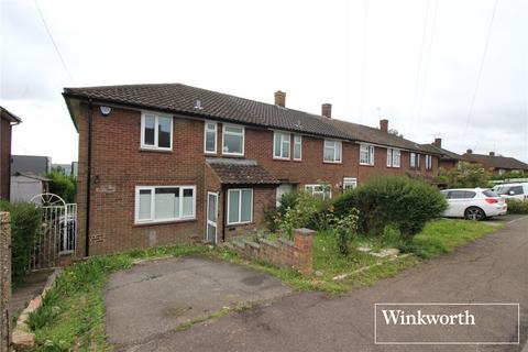 3 bedroom end of terrace house for sale, Gateshead Road, Borehamwood, Hertfordshire, WD6