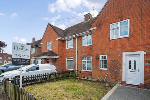 3 bedroom end of terrace house for sale - Redbridge Hill, Maybush, Southampton, Hampshire, SO16