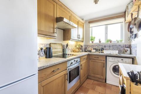 2 bedroom maisonette for sale, High Wycombe,  Buckinghamshire,  HP12