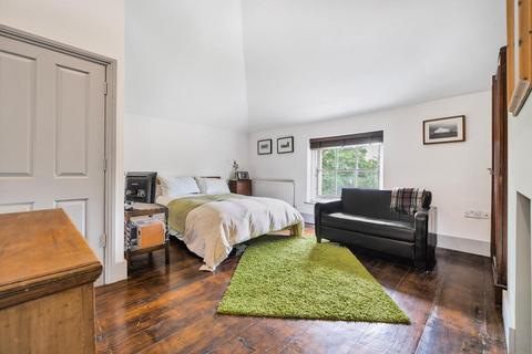 3 bedroom flat for sale, Shooters Hill Road, Blackheath
