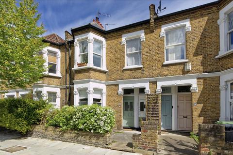 32 Eynham Road, London, W12 0HA