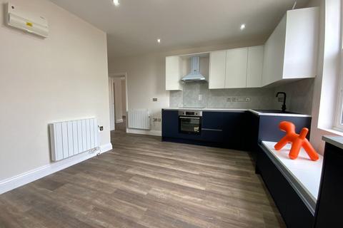 2 bedroom apartment to rent, Stuart Road, High Wycombe, HP13