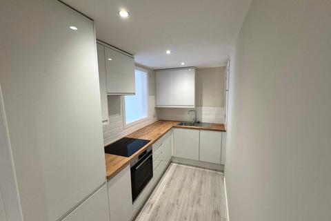 1 bedroom maisonette for sale, Monk Street, Woolwich, London, SE18