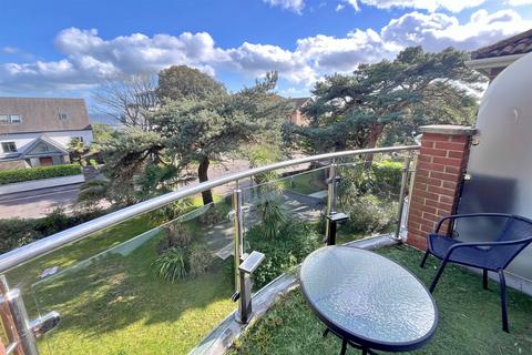 2 bedroom flat to rent, Sandbanks