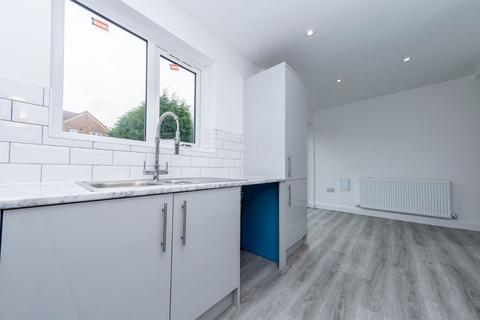 143 Acre Road, Leeds, LS10 4DE