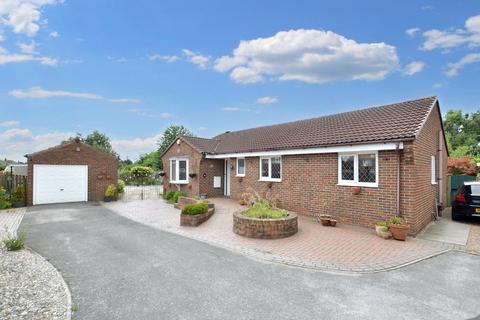 3 bedroom detached bungalow for sale, Whitehall Rise, Wakefield, West Yorkshire