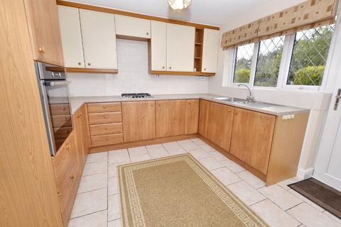 3 bedroom bungalow for sale, Whitehall Rise, Wakefield, West Yorkshire