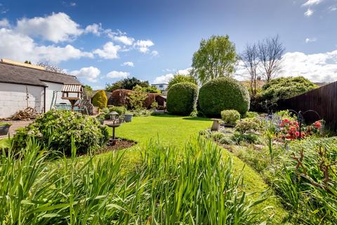 3 bedroom detached bungalow for sale, West Town Road, Bristol BS48