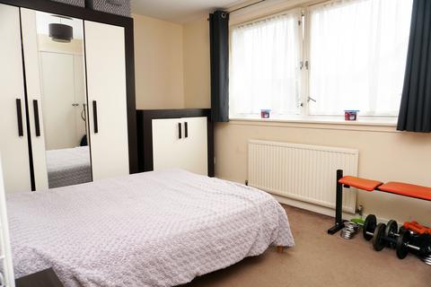 2 bedroom flat for sale, Capelrig Drive, East Kilbride G74