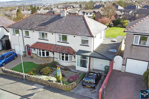 3 bedroom semi-detached house for sale, Rossendale Avenue, Burnley