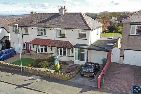 3 bedroom semi-detached house for sale, Rossendale Avenue, Burnley