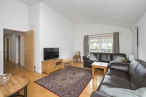 3 bedroom flat for sale, Flat 16, 8 Meggetland Square, Edinburgh, EH14 1XP