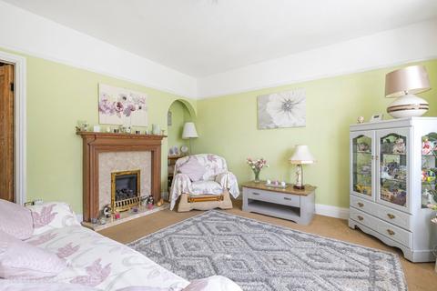 3 bedroom semi-detached house for sale, Primrose Crescent, Glossop, Derbyshire, SK13