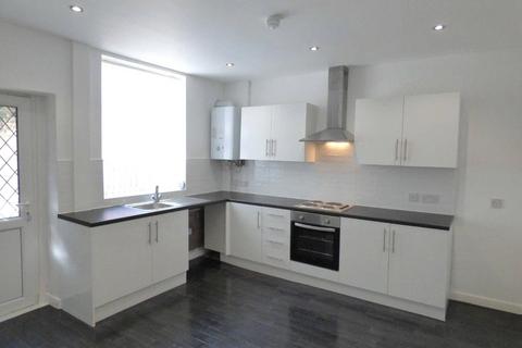 4 Crossley Street, Shaw, Oldham, OL2 8EN