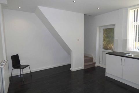 4 Crossley Street, Shaw, Oldham, OL2 8EN