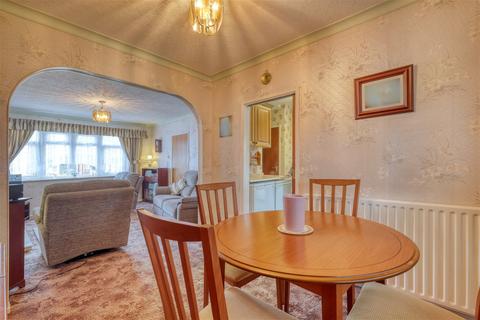 3 bedroom semi-detached house for sale, Windsor Close, Longbridge, Birmingham, B31 4SY