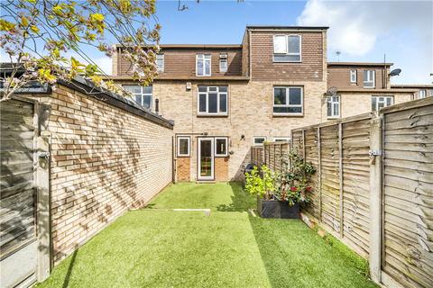 63 Buckingham Close, London, W5 1TS