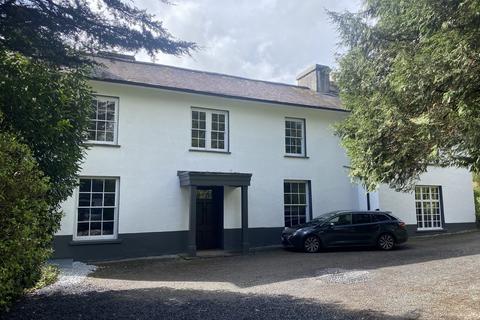 7 bedroom semi-detached house for sale, Taliaris, Llandeilo, Carmarthenshire.