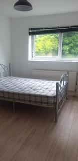 2 bedroom flat to rent, Stockwood Crescent, Luton LU1