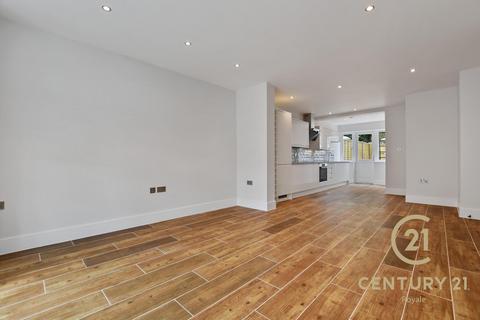 3 bedroom flat for sale, Hook Road, SURBITON KT6