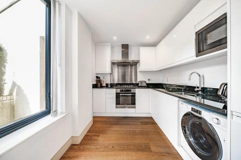 2 bedroom flat for sale, Alton Road, Roehampton