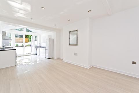 3 bedroom apartment to rent, Gratton Road, Brook Green, London, W14