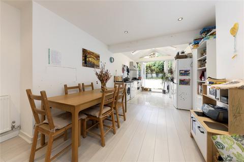 3 bedroom apartment to rent, Gratton Road, London, W14