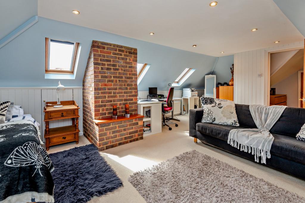 Bedroom 6/Study