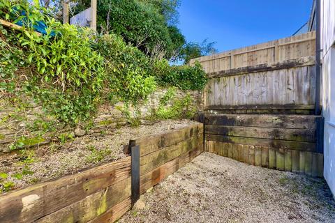 Flat 2, Glencoe Glen Road, Wadebridge, PL27 7LT