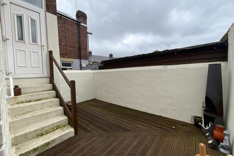 2 bedroom flat for sale, Breamish Street, Jarrow, Tyne and Wear, NE32