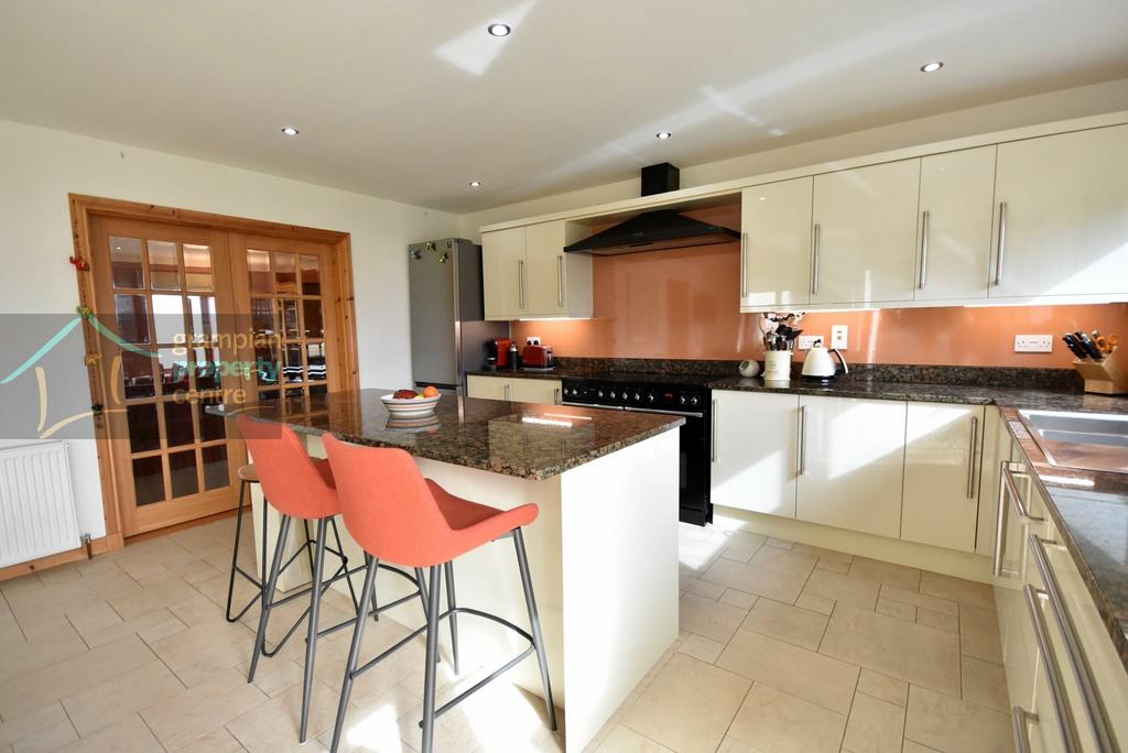 Kitchen 3