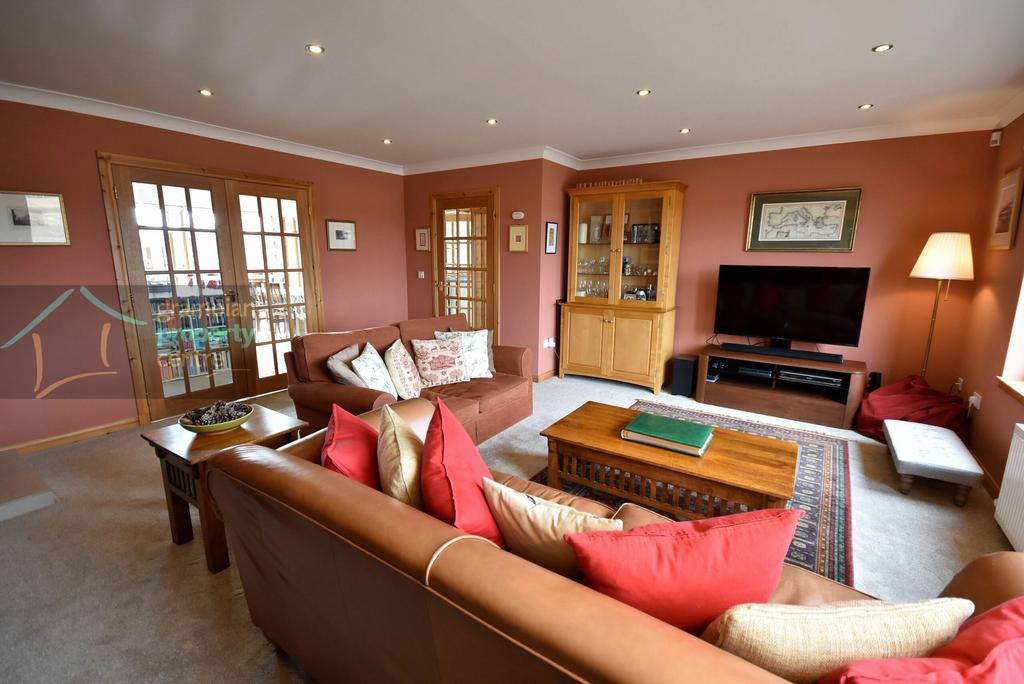 Lounge 4