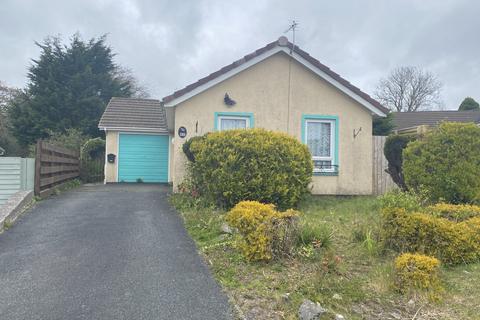 2 bedroom bungalow for sale, Millfields Close, Kilgetty, Pembrokeshire, SA68