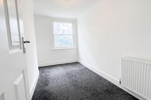 4 bedroom flat to rent, High Road, Tottenham